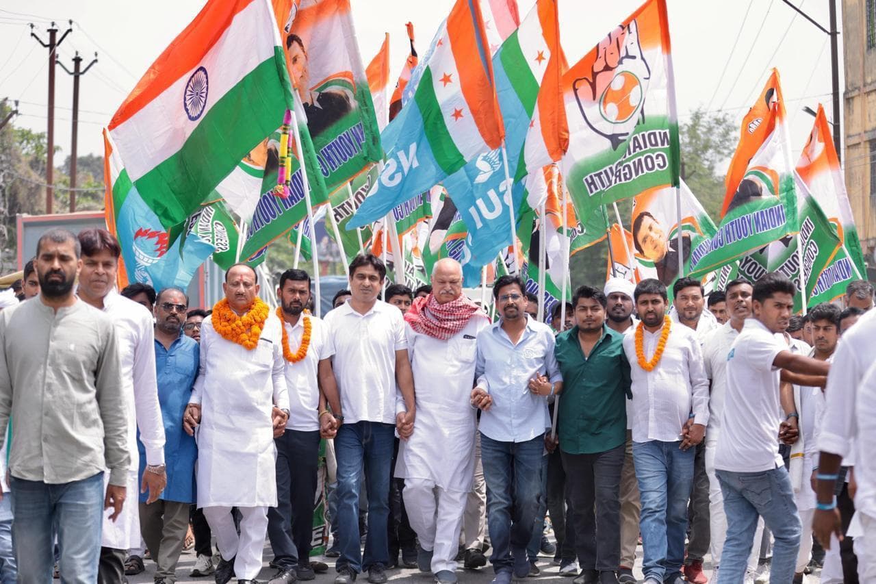 कटिहार शहर में कांग्रेस ने निकाली पलायन रोको, नौकरी दो पदयात्रा, काफी संख्या में शामिल हुए युवा