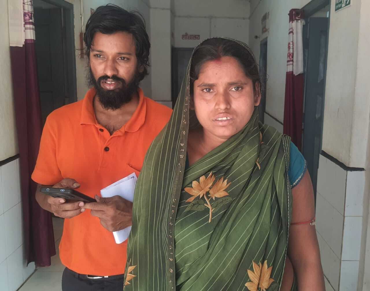 महुआ चुनने के विवाद में महिला के साथ मारपीट