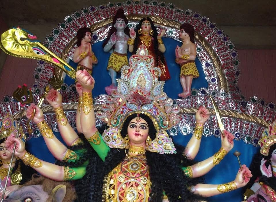 मां दुर्गा के सातवें स्वरूप कालरात्रि की हुई पूजा, फलका बाजार हुआ भक्तिमय