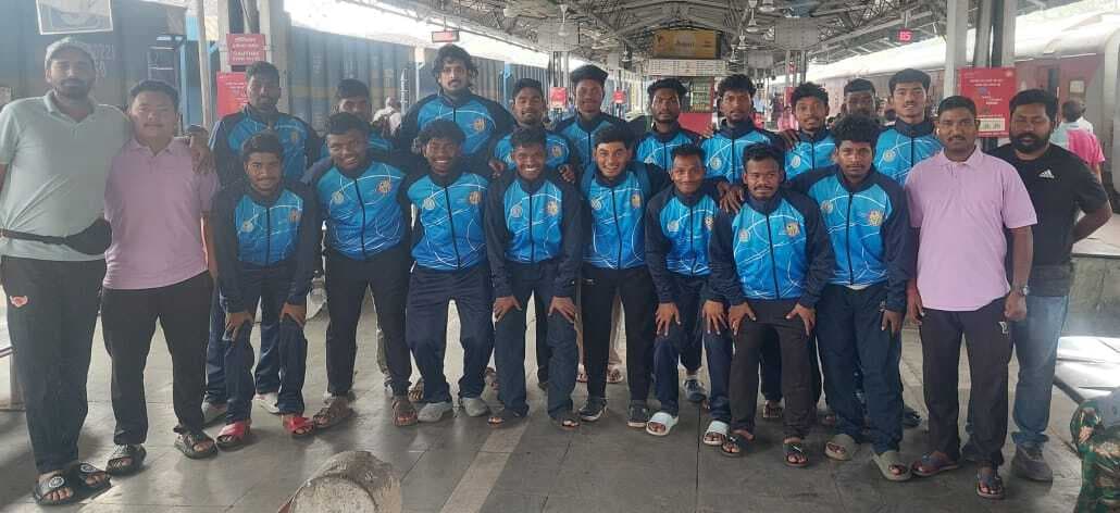 Sports : झारखंड पुरुष हॉकी टीम झांसी गयी