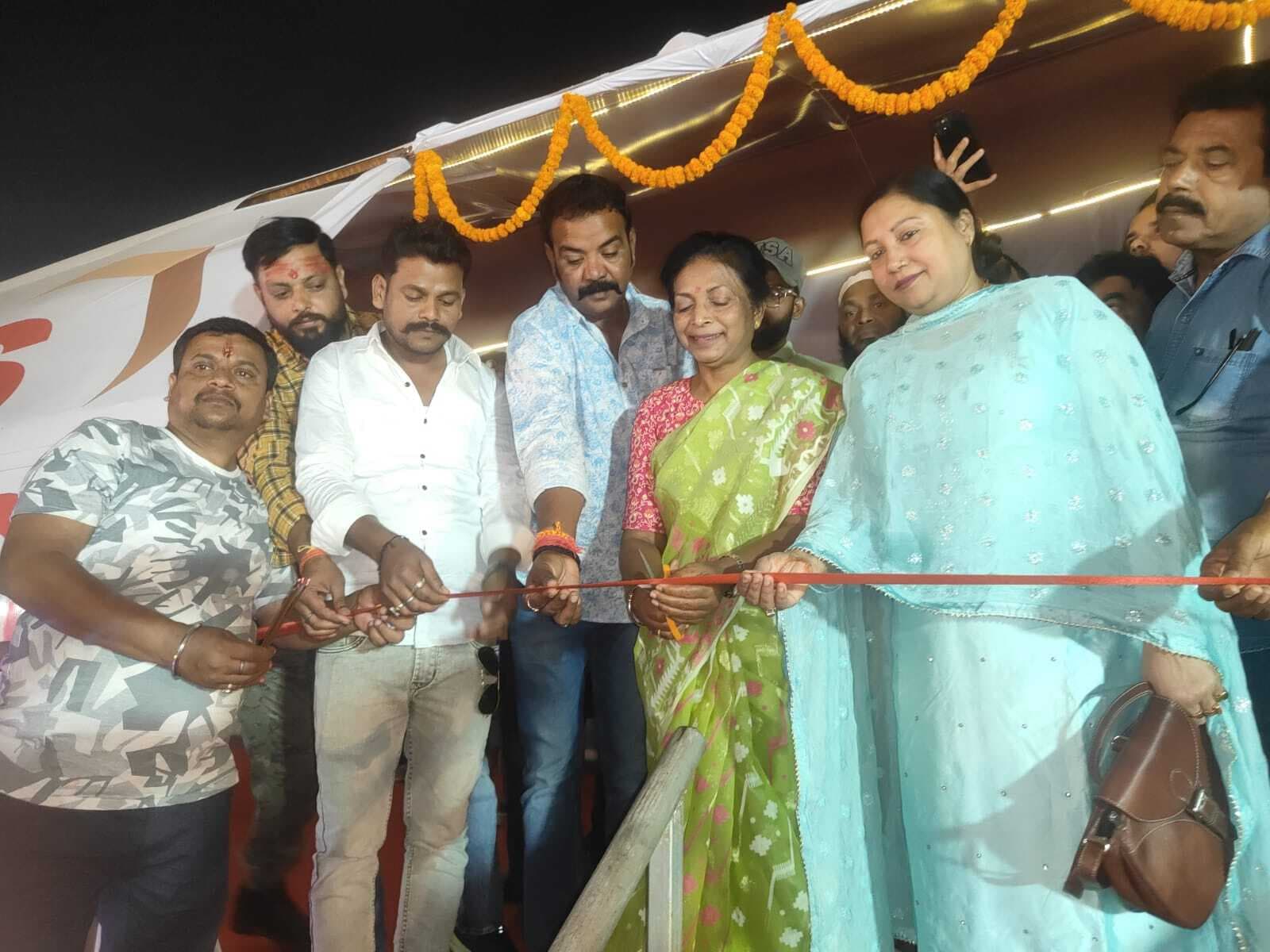 गांधी मैदान में लगा डिजनीलैंड मेला, विधायक ने किया शुभारंभ