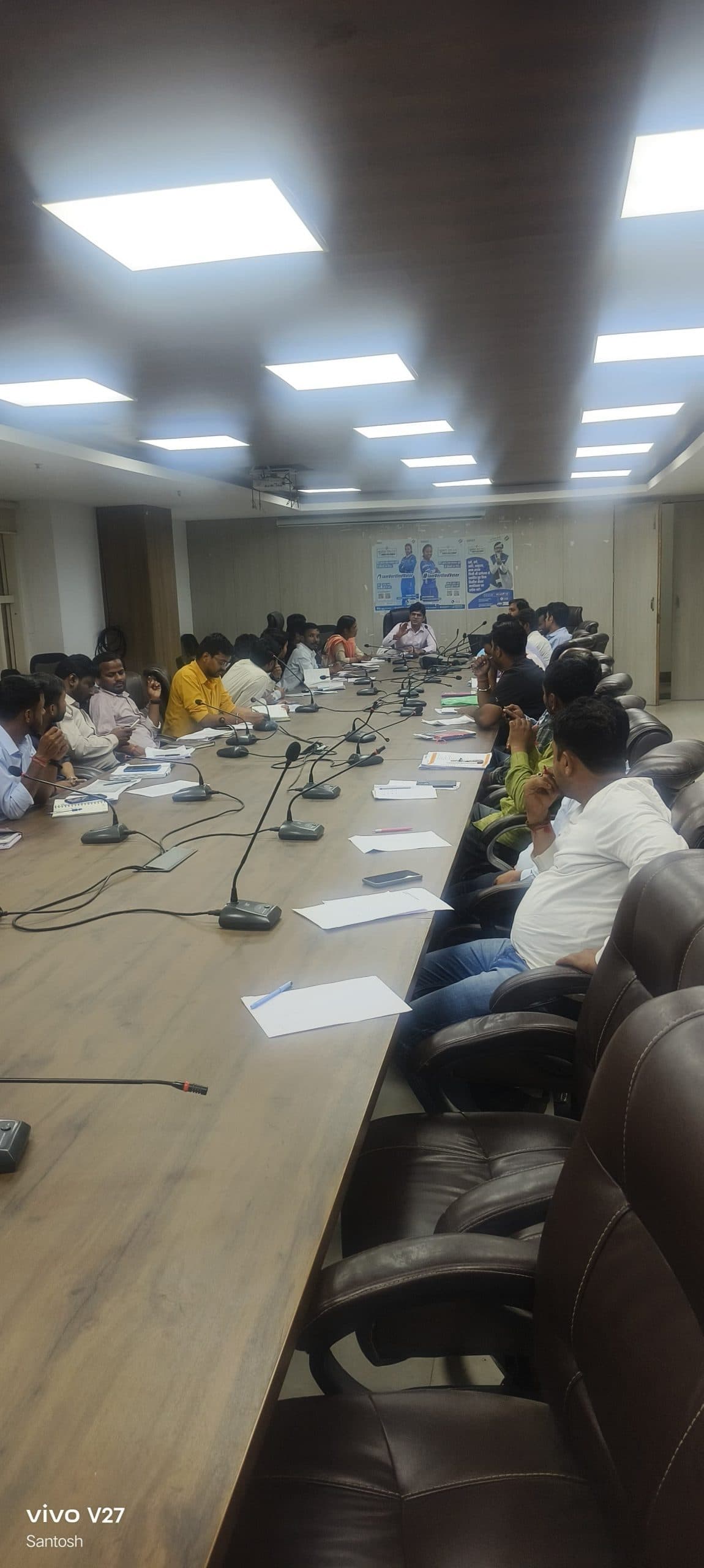 Deoghar news : निगम की टीम व सर्वेयर वार्डों में जाकर करेंगे भौतिक निरीक्षण, आवास योजना के लाभुकों का करेंगे चयन