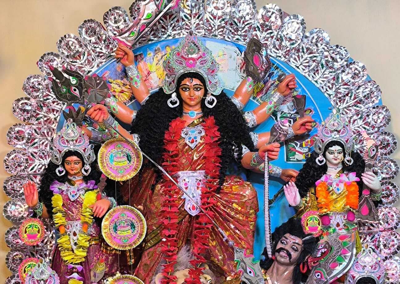 महासप्तमी पर मां का पट खुलते ही दर्शन को उमड़े श्रद्धालु