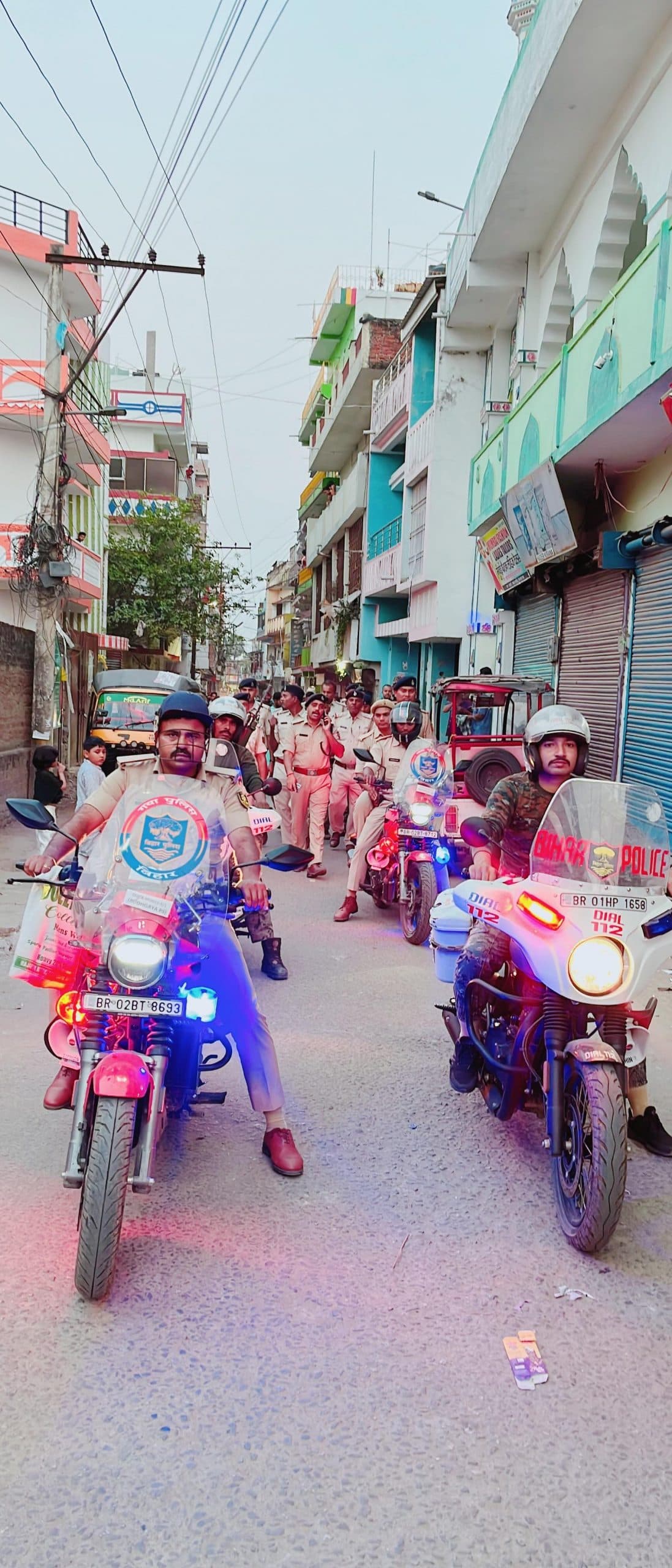 रामनवमी व पैक्स चुनाव को लेकर किया फ्लैग मार्च