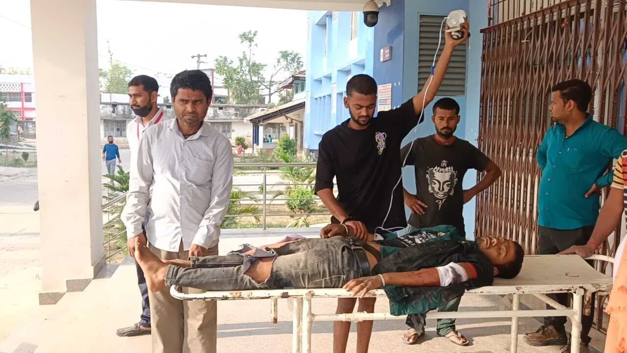 Madhubani News : अपराधियों ने युवक को गोली मारकर सड़क किनारे फेंका