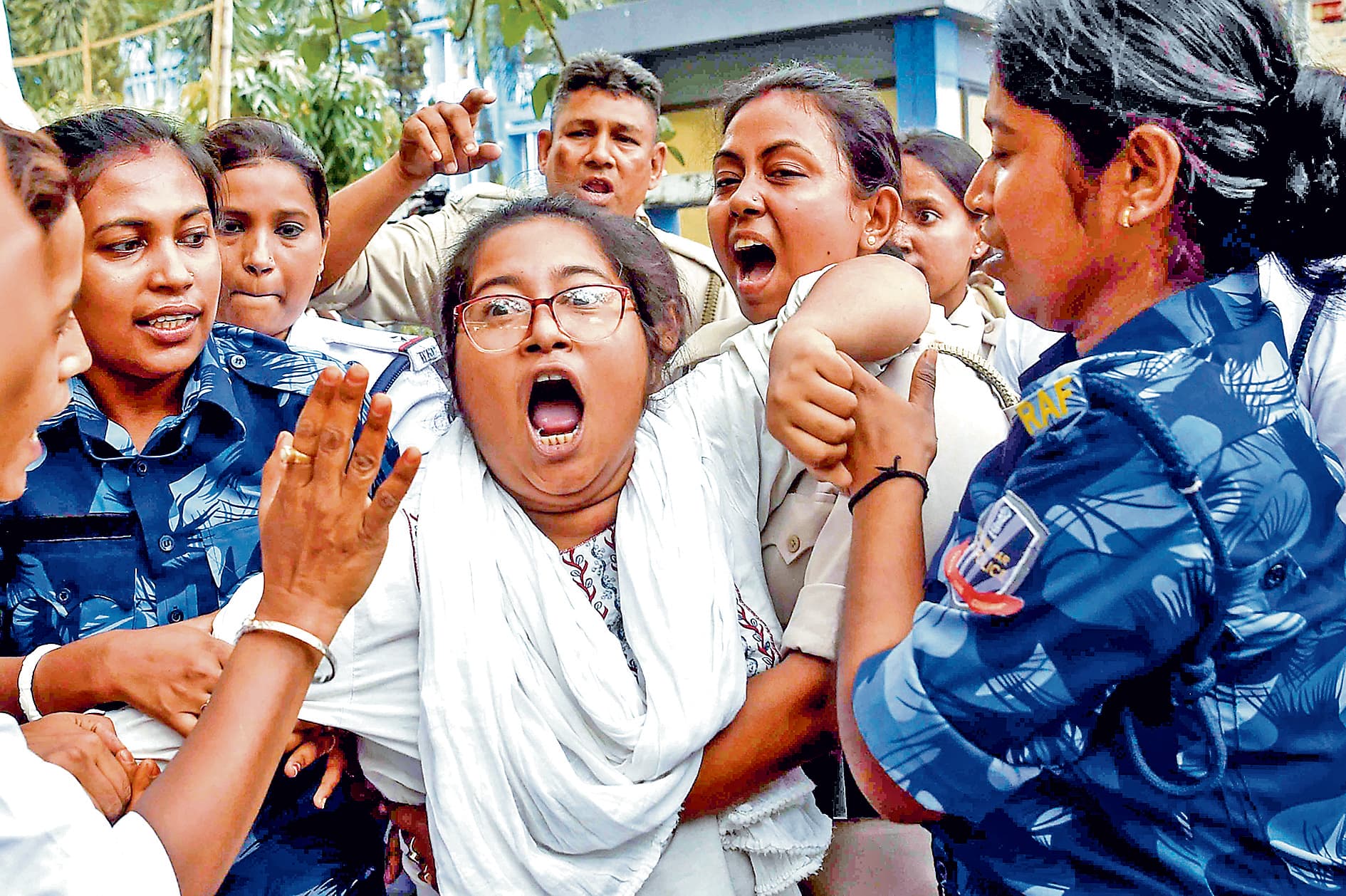 नियुक्ति घोटाला: पुलिस ने एबीवीपी का विरोध मार्च रोका