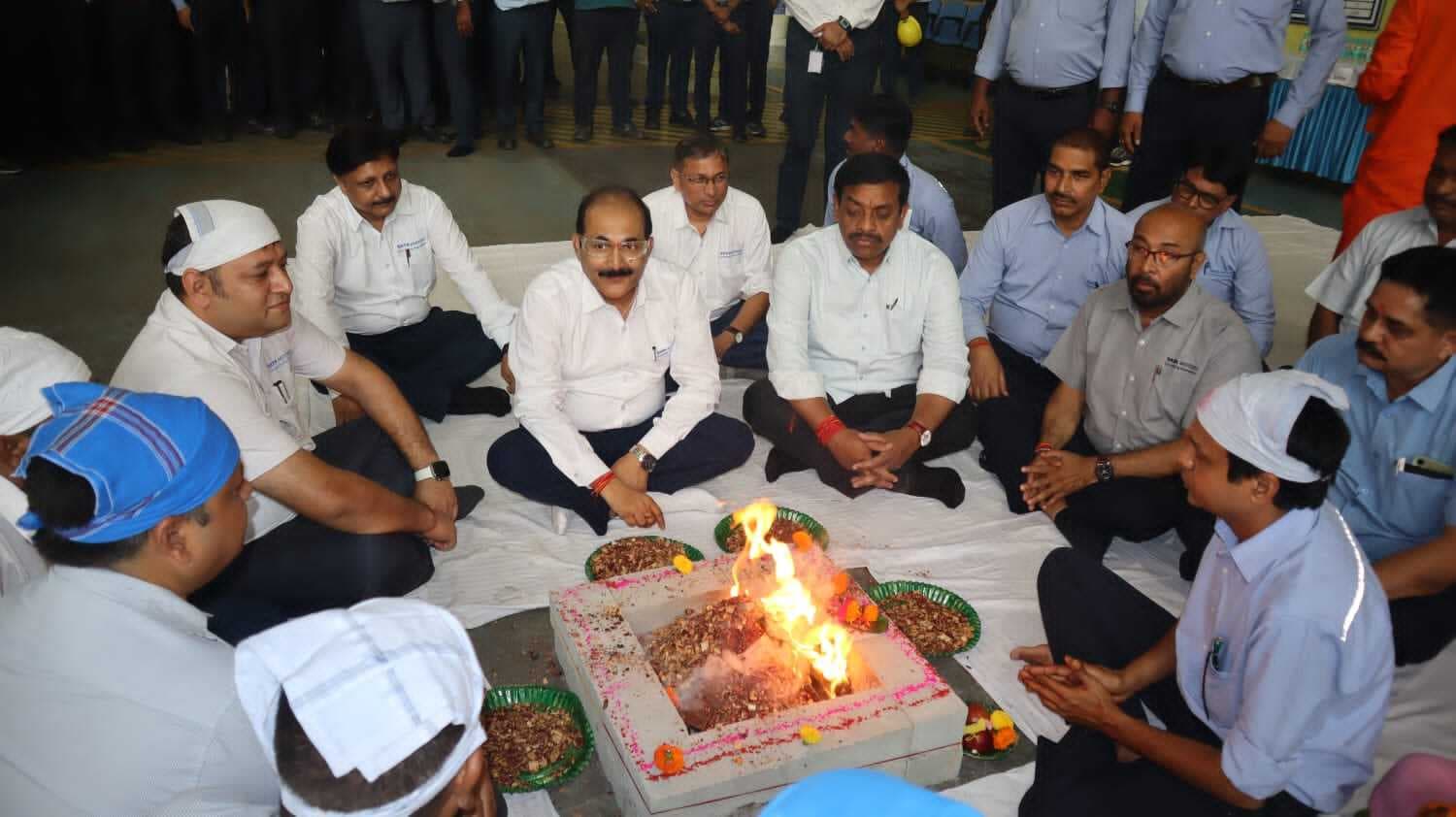 Jamshedpur News : उत्कृष्ट उत्पादन के साथ-साथ सुरक्षा सर्वोच्च प्राथमिकता : सुनील तिवारी