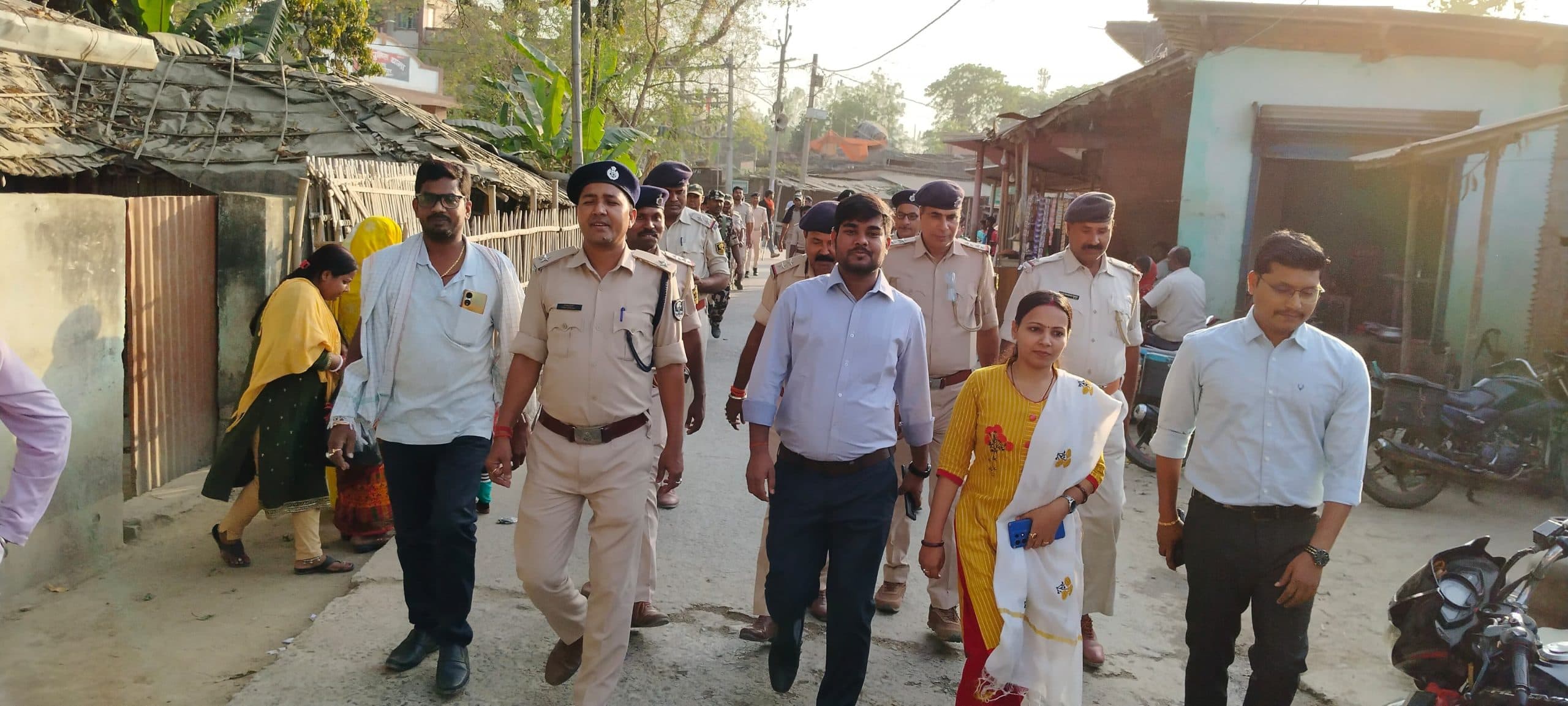 अमदाबाद में रामनवमी को लेकर निकाली गयी फ्लैग मार्च