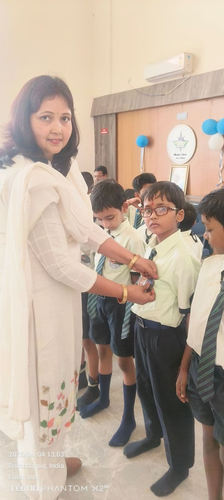 स्टार परफॉर्मर ऑफ द मंथ के बच्चों को किया गया सम्मानित