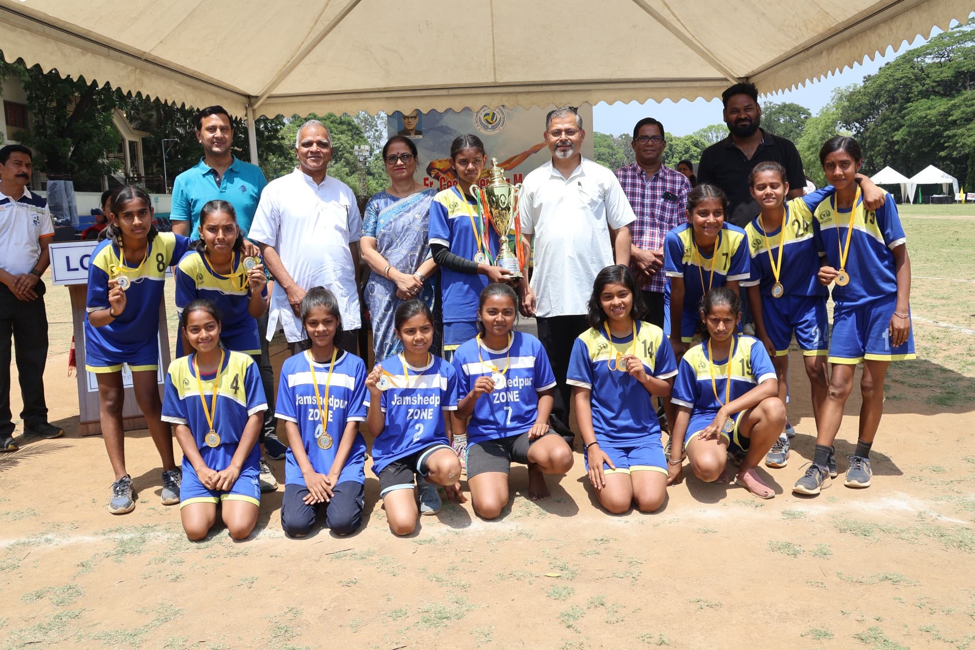 Fr Cecil Lemming Memorial Volleyball Tournament:  केपीएस और विग इंग्लिश स्कूल की टीम बनी चैंपियन