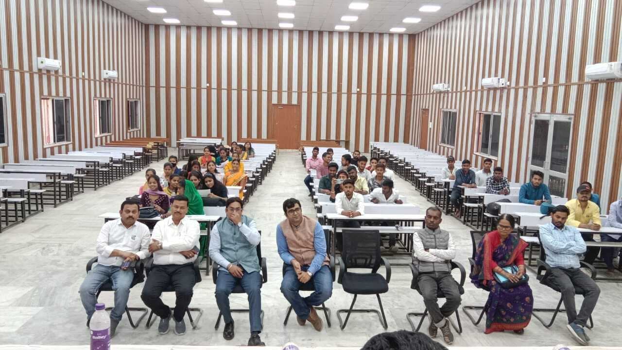 आधुनिक सुविधाओं से सुसज्जित हो रहा केएलएस कॉलेज