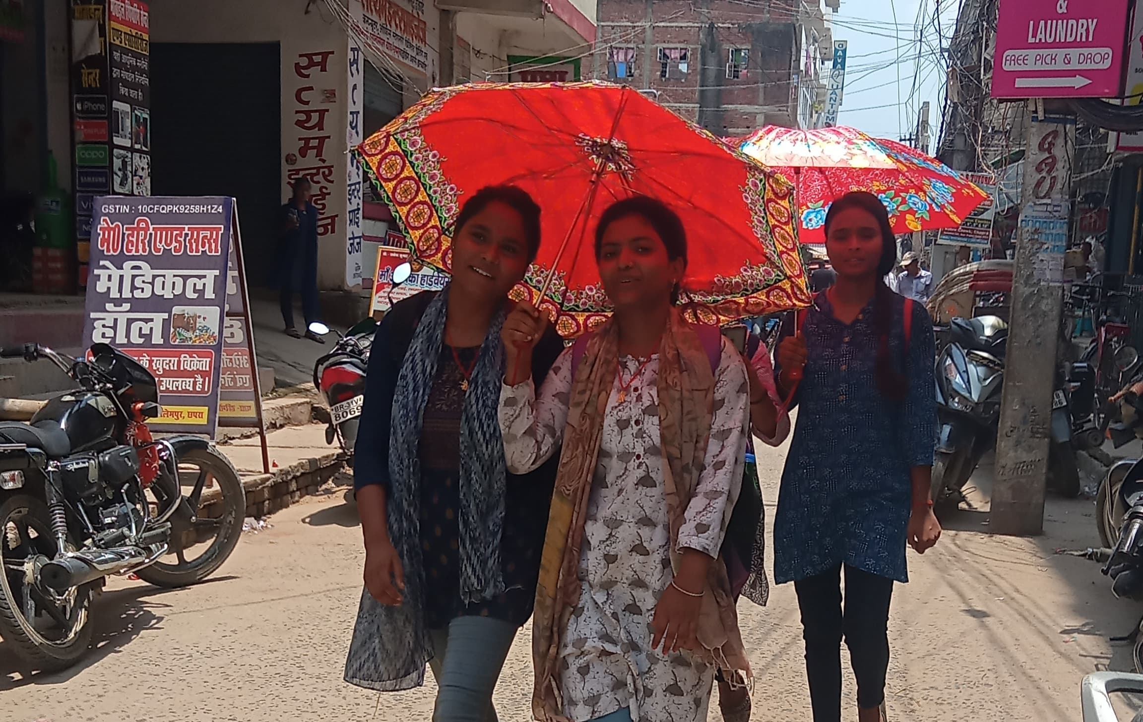 Saran News : बढ़ती गर्मी, लू और धूल से जन जीवन अस्त-व्यस्त