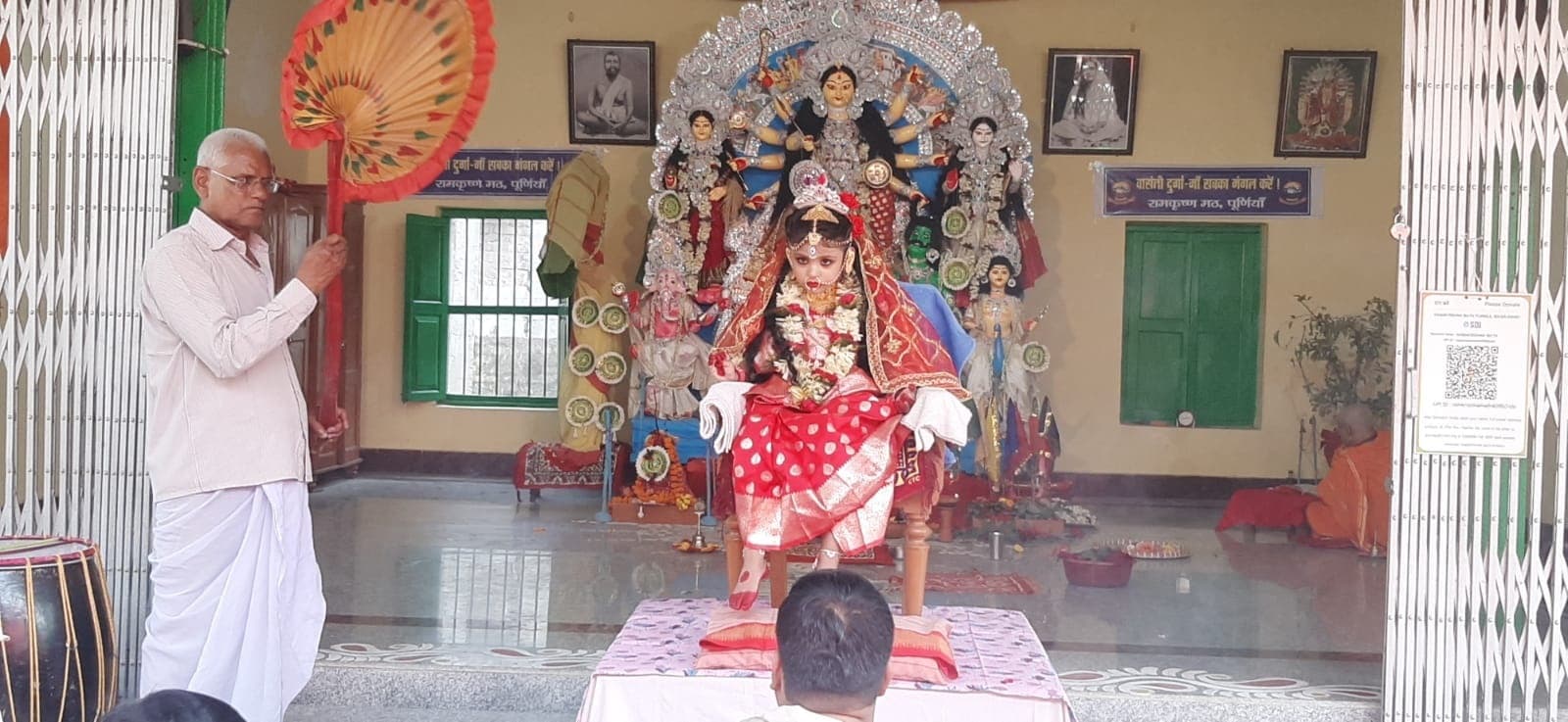 चैत्र नवरात्र में कन्या पूजन कर मांगी गयीं मन्नतें