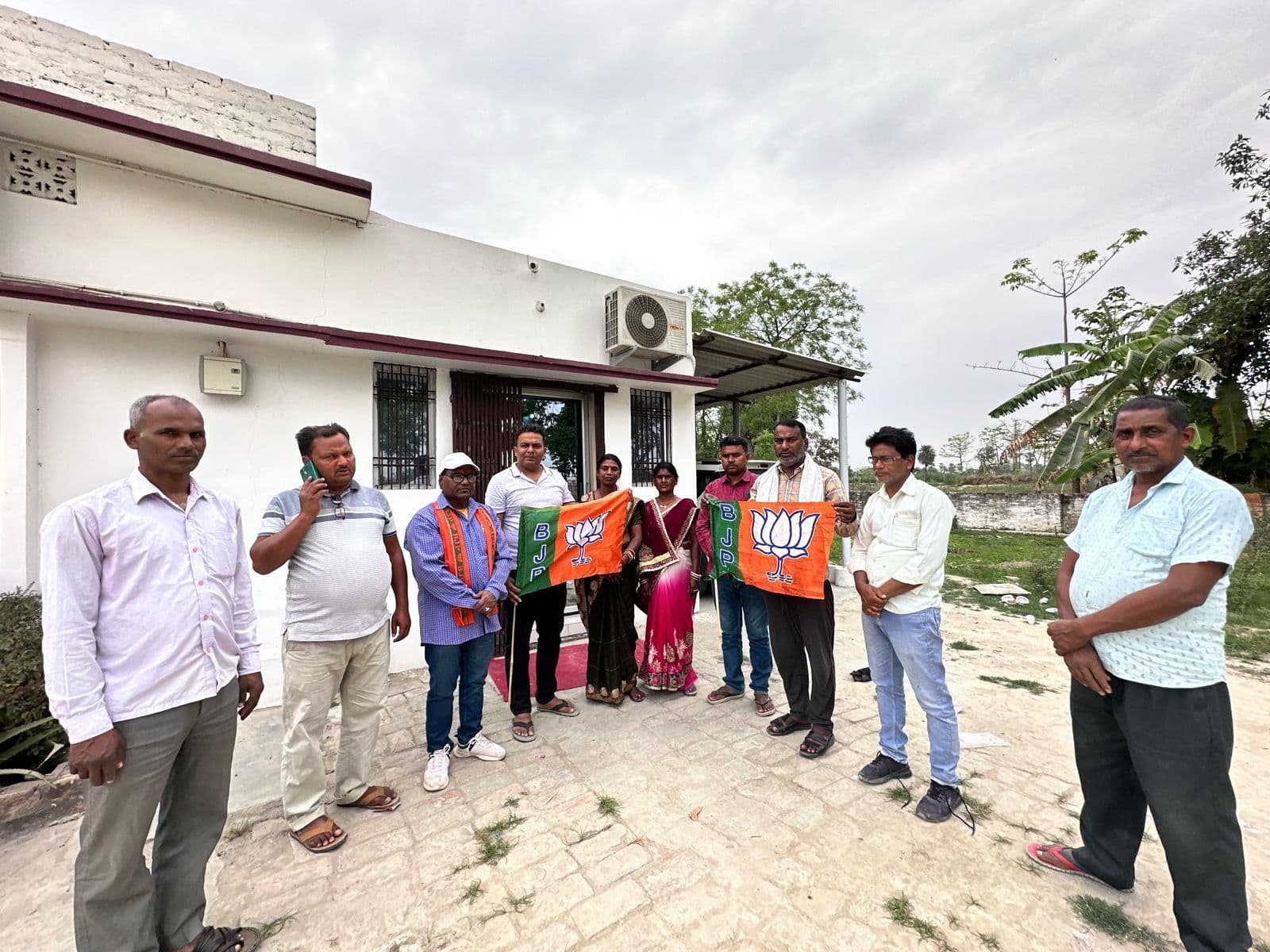 hajipur news. अफजलपुर में धूमधाम से मनाया गया भाजपा का स्थापना दिवस
