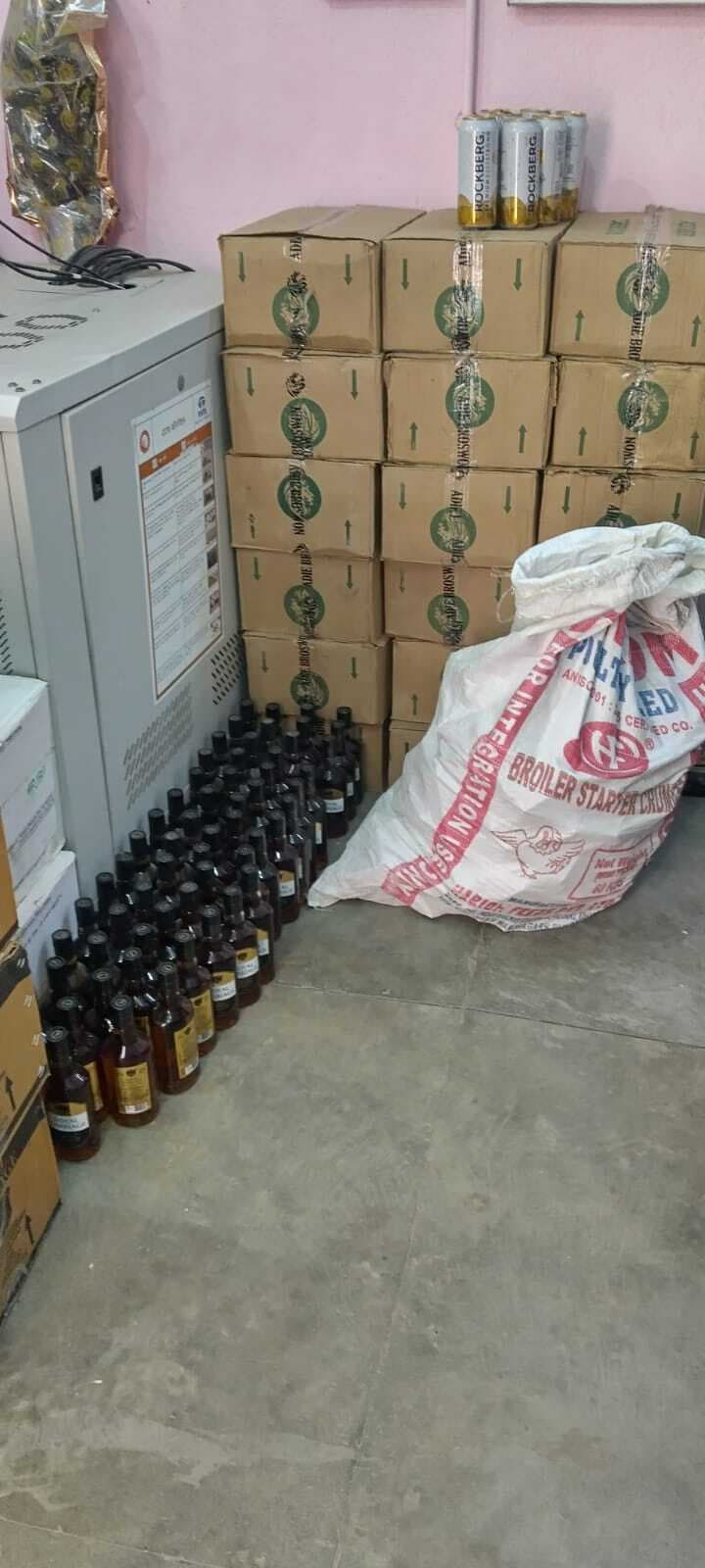 hajipur news . रसूलपुर फतह से 437 लीटर विदेशी शराब जब्त, धंधेबाज फरार