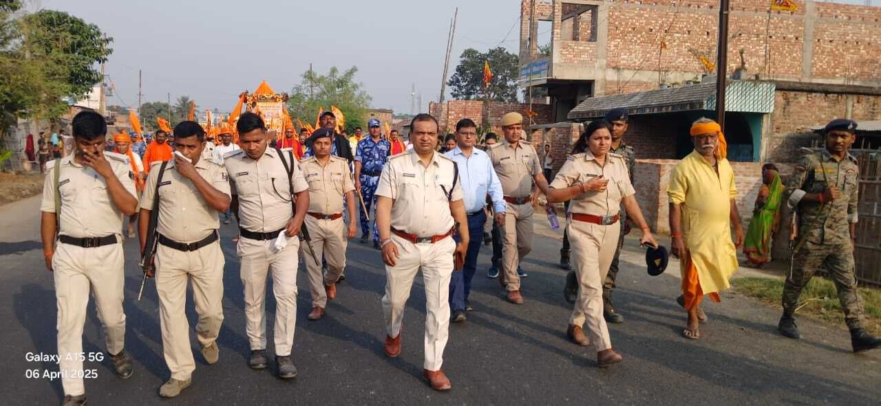 जानकीनगर में निकाली गई भव्य रामनवमी शोभायात्रा