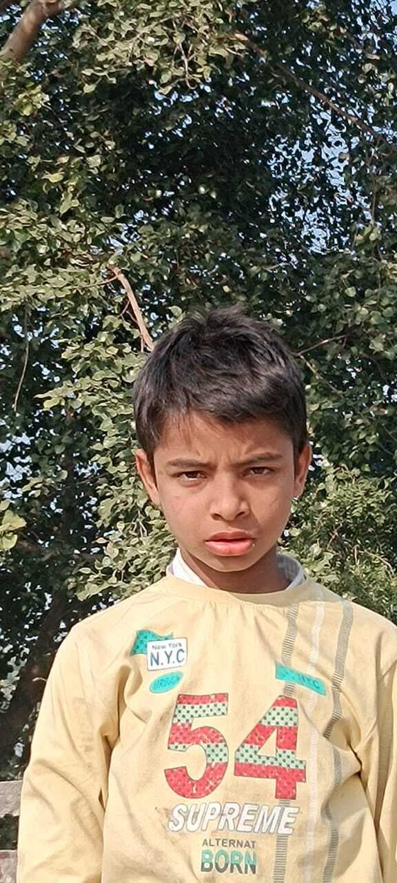 लापता बच्चे का सुराग खोजने गया पहुंचे परिजन