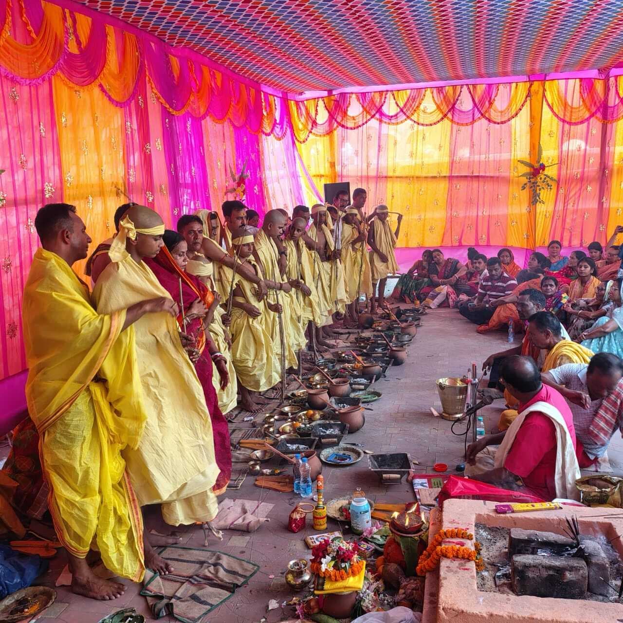 Dhanbad News : पांड्रा कपिलेश्वर मंदिर में सामूहिक उपनयन संस्कार