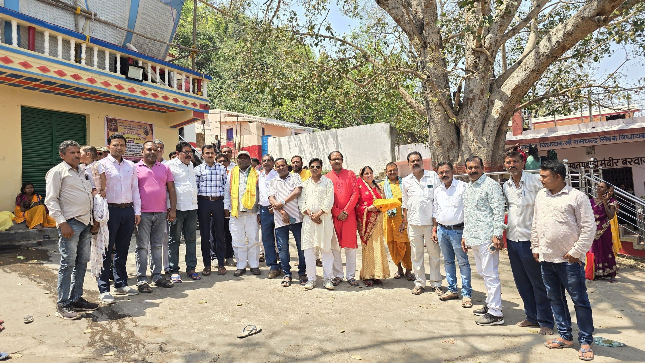 रामनवमी को लेकर मंदिरों में पूजा-अर्चना