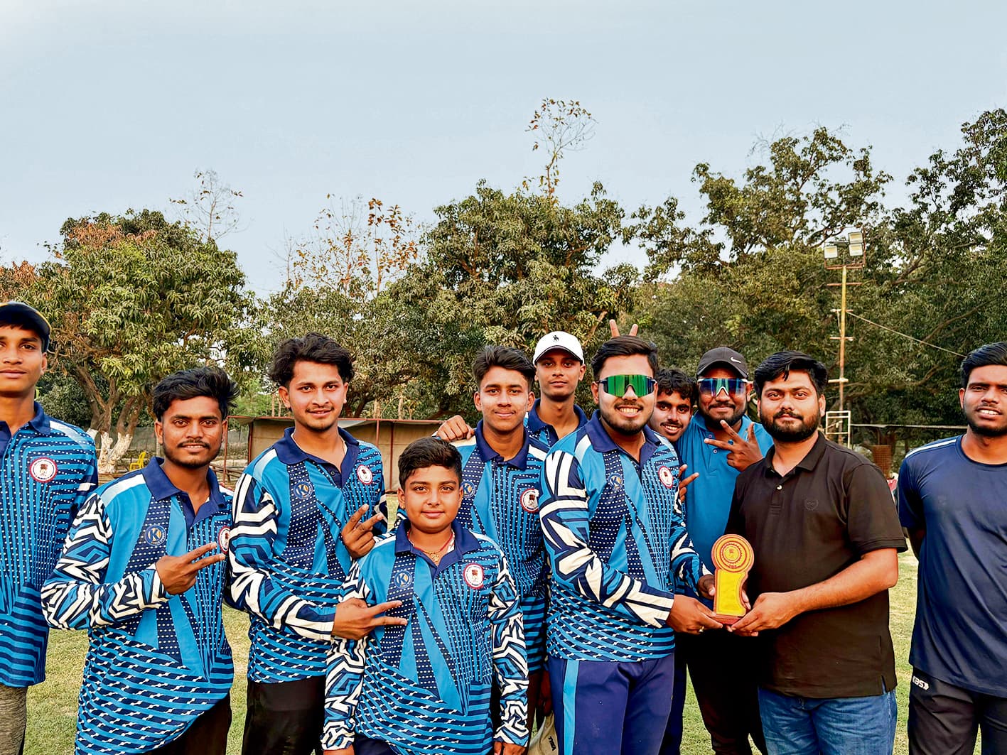 hajipur news. क्वांटम सीरीज : वैशाली अंडर-19 ने सारण को 15 रनों से हराया