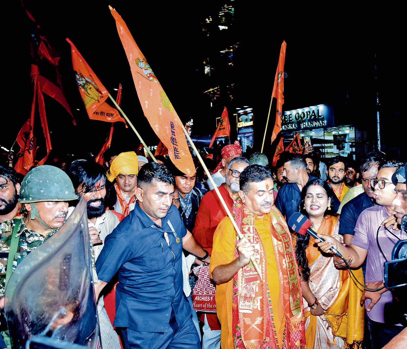 बंगाल में हिंदुओं को बांटने की राजनीति नहीं चलेगी : शुभेंदु