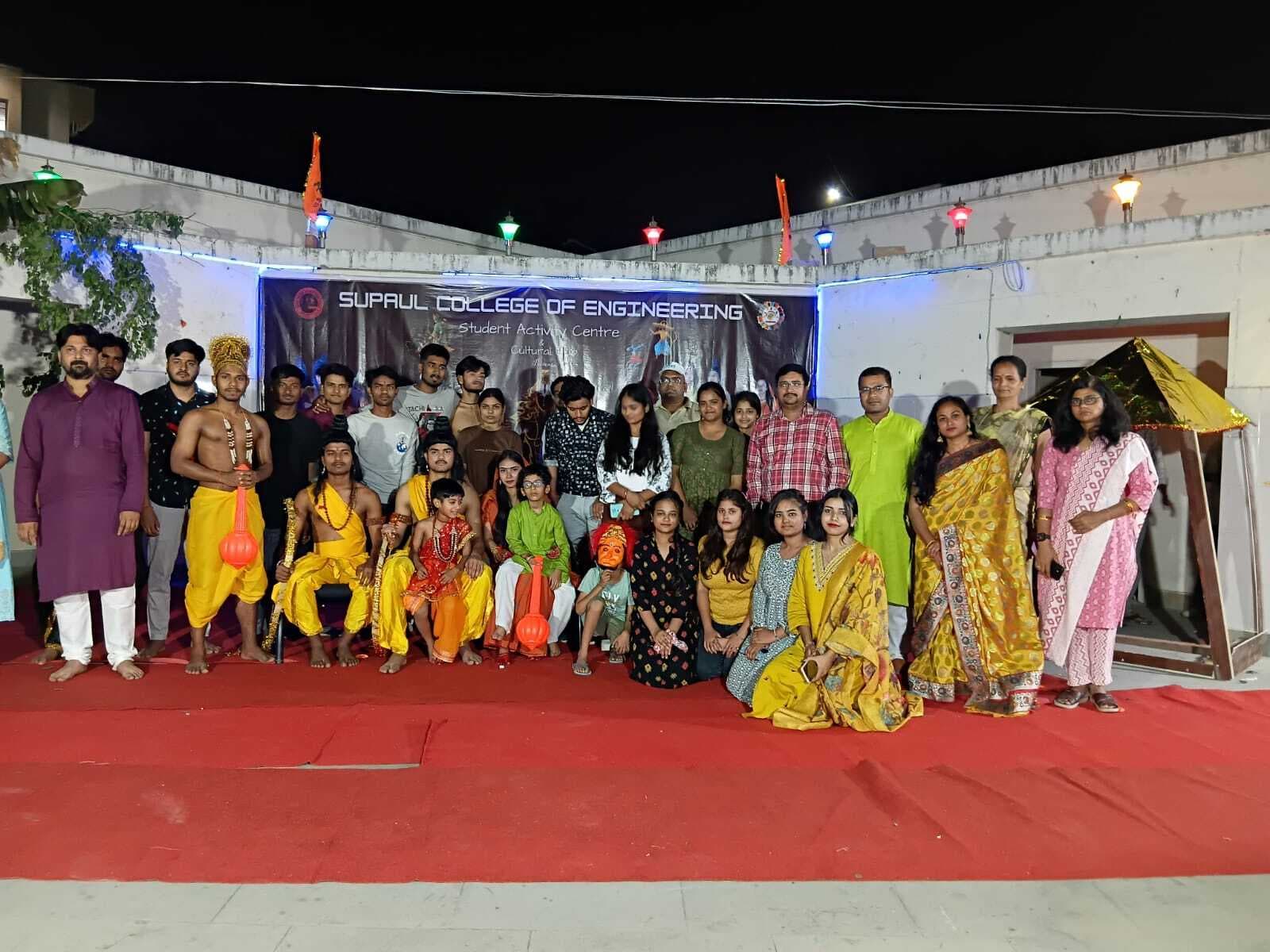 सुपौल इंजीनियरिंग कॉलेज में रामनवमी पर रंगोली प्रतियोगिता व रामलीला का भव्य आयोजन