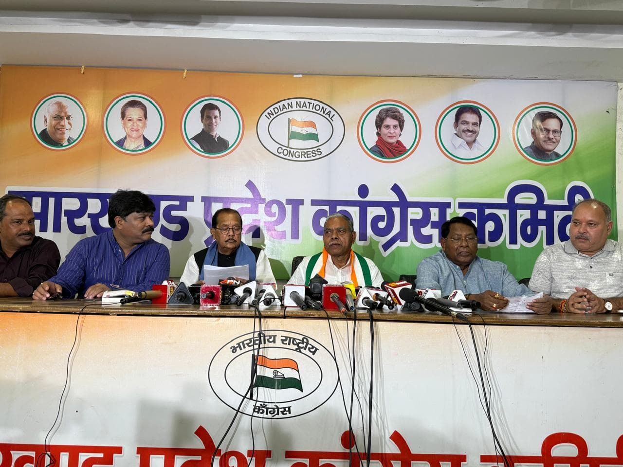 Political News : एससी व एसटी सब प्लान के सुदृढ़ीकरण के लिए कानून बने : कांग्रेस