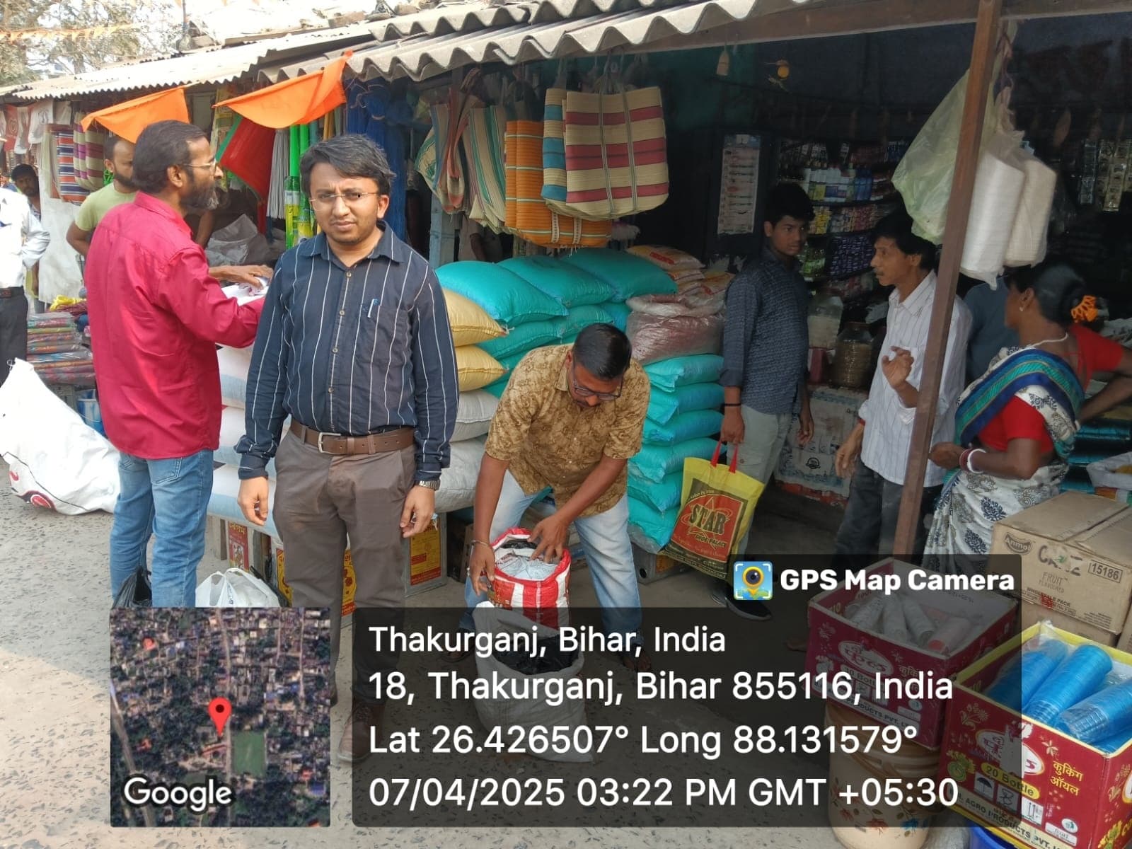 सिंगल यूज प्लास्टिक उपयोग के विरुद्ध छापेमारी, वसूला जुर्माना