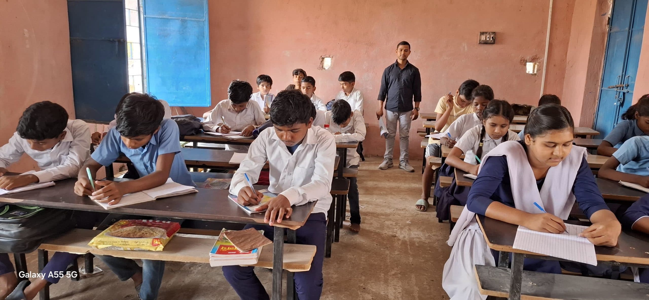 सरकारी विद्यालयों में अप्रैल भर चलेगी रिवीजनल कक्षा