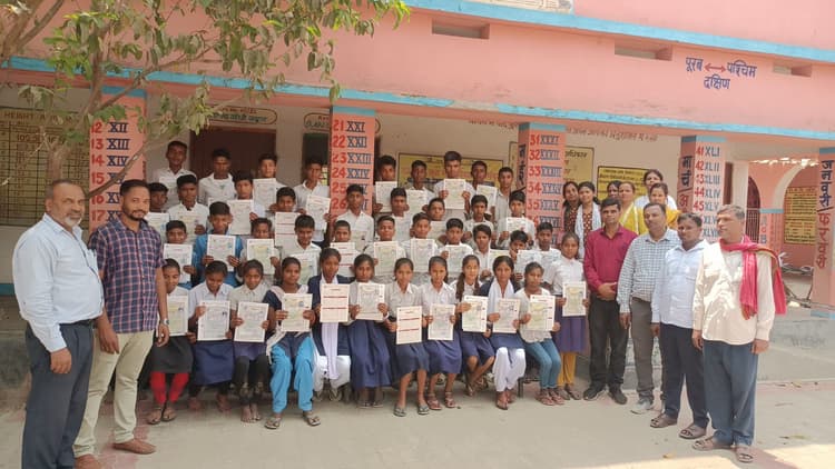 Education news from Samastipur:शिक्षा के बिना मानव जीवन अधूरा : अध्यक्ष