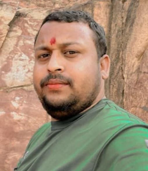 Dhanbad News: कुमारधुबी में धारदार हथियार से युवक की हत्या, सात के खिलाफ मामला दर्ज