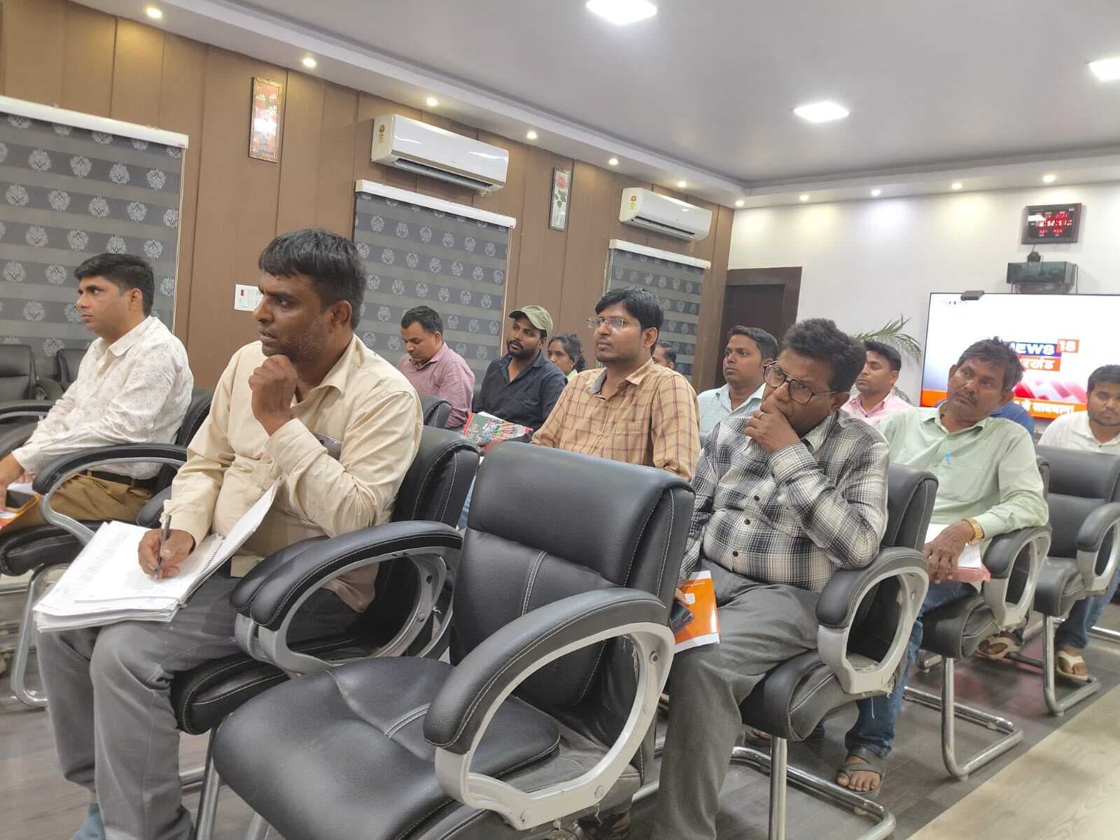 गर्मी में पीएचइडी की लापरवाही से जिलेवासियों की सूखेंगे हलक