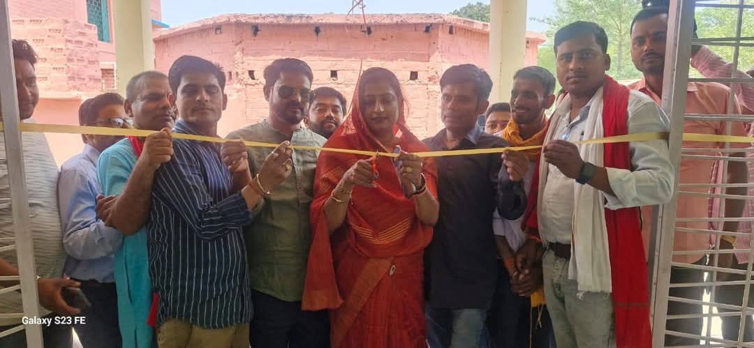 तेघड़ा उच्चतर माध्यमिक विद्यालय भवन का विधायक ने किया उद्घाटन