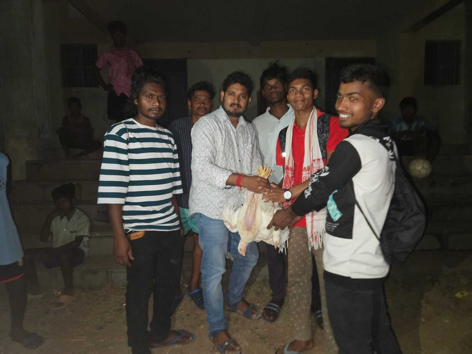 Deoghar news : महुवाटांड़ की टीम ने फुटबॉल प्रतियोगिता पर जमाया कब्जा