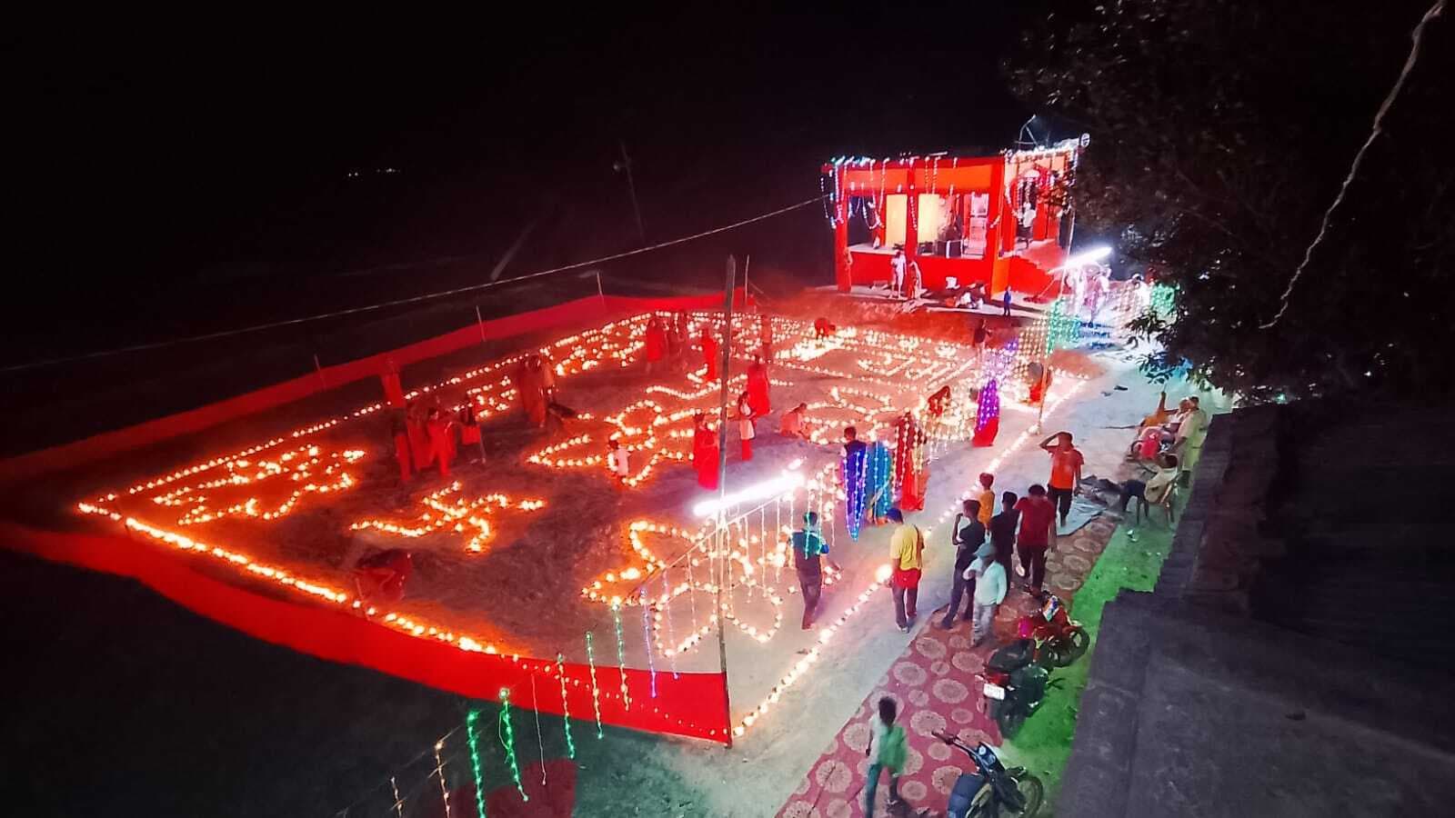 Madhubani News : हनुमान मंदिर में अष्टयाम व भजन कीर्तन से माहौल हुआ भक्तिमय