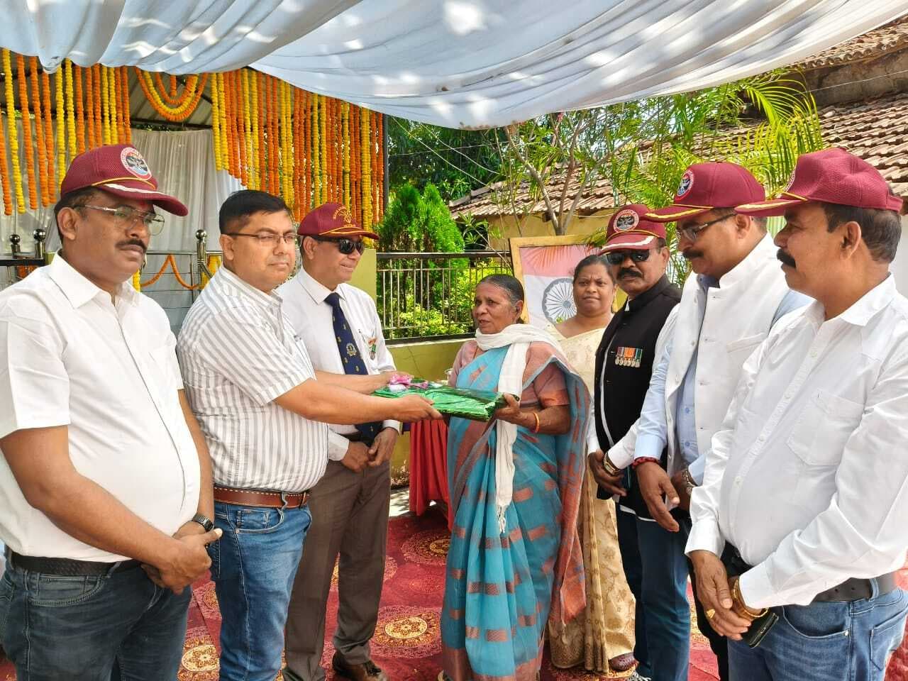 शहीद हवलदार व सिपाही की आठवीं पुण्यतिथि मनी