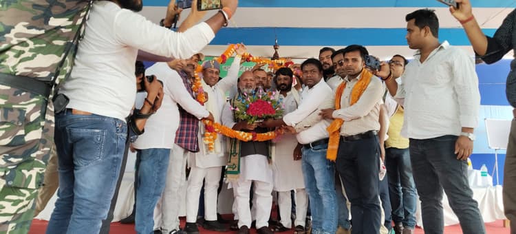 Bhagalpur news शराबबंदी से लोगों के जीवन में आया बदलाव : रत्नेश सादा