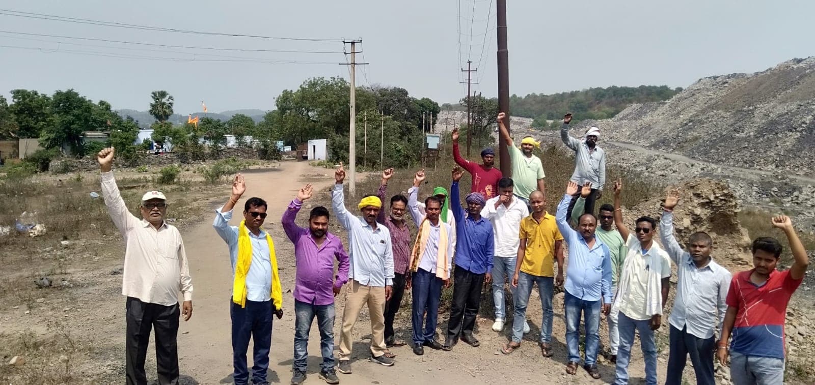 Bkaro News : विस्थापितों को नौकरी व मुआवजा देने की मांग