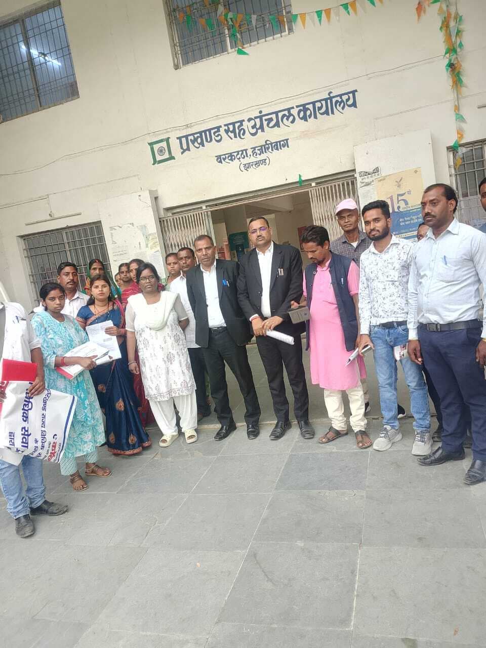 चलंत लोक अदालत सह विधिक जागरूकता अभियान