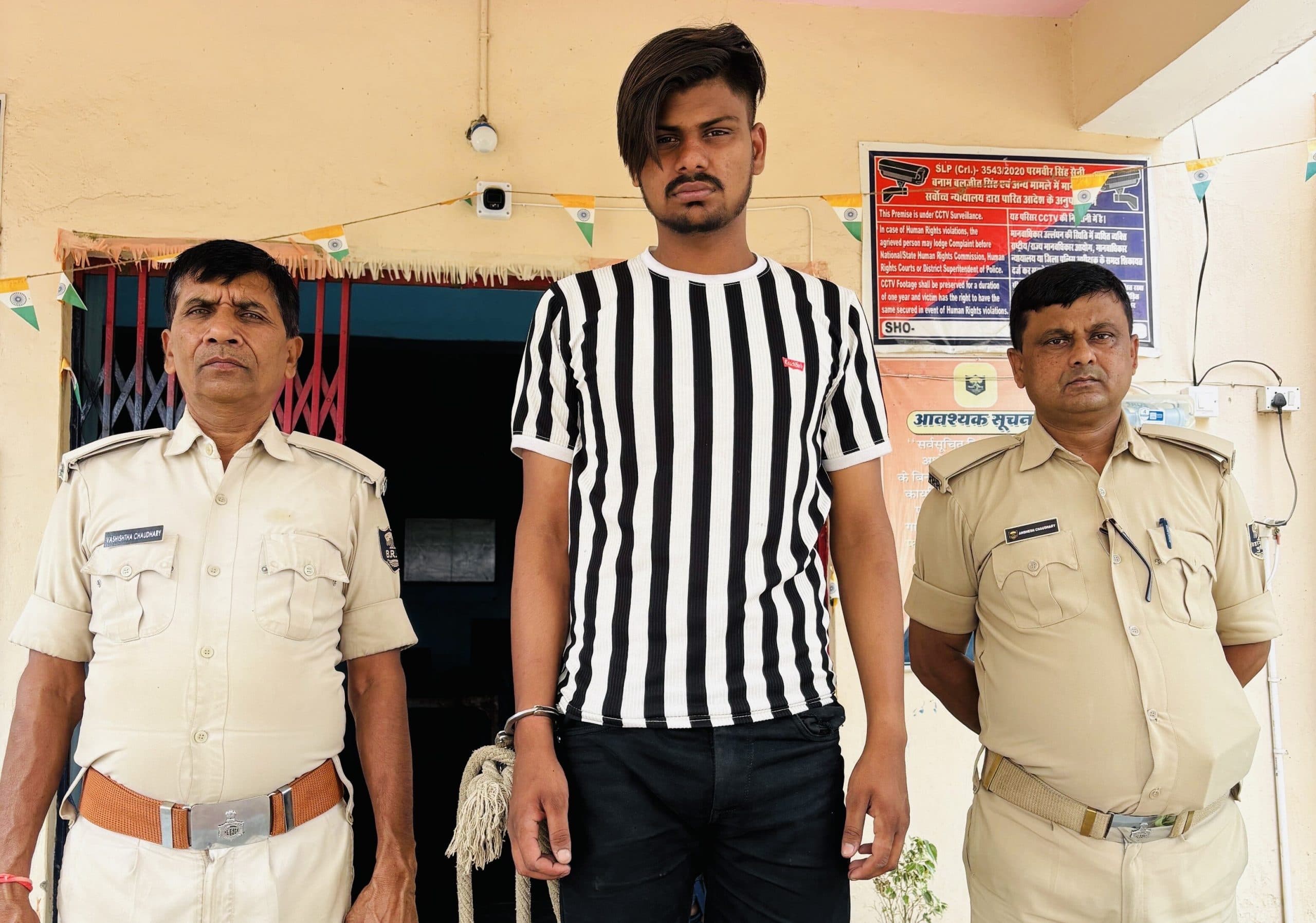 फुलवरिया पुलिस ने विश्वंभरपुर से चोरी के बाइक के साथ युवक को किया गिरफ्तार