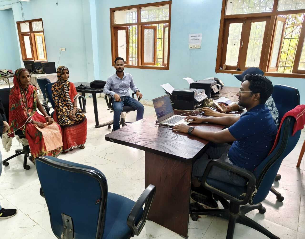 पीएम इंटर्नशिप योजना शिक्षित युवाओं के लिए है बड़ा मौका : ईओ