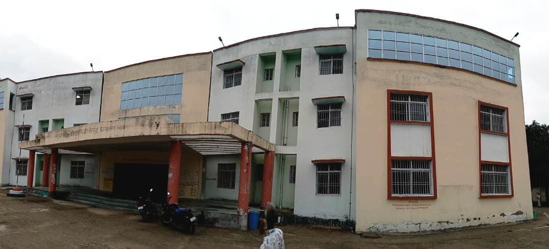 सरकारी भवन है खाली, भाड़े के भवन में चल रहा सीडीपीओ कार्यालय, राजस्व की हो रही क्षति
