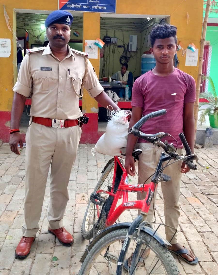 20 लीटर देसी शराब के साथ एक तस्कर गिरफ्तार, भेजा जेल