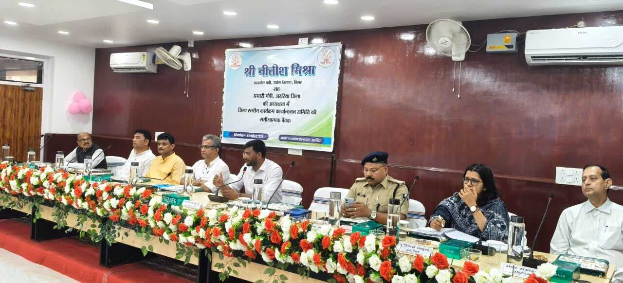 विकास योजनाओं में पारदर्शिता का रखें ख्याल : मंत्री