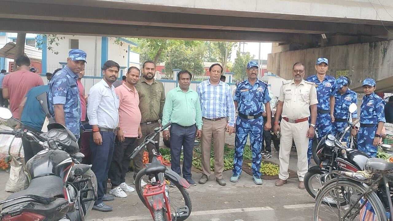 दूसरी बार डे मार्केट सब्जी मंडी रूईधासा ओवरब्रिज के नीचे हुई शिफ्ट, शहरवासियों ने किया स्वागत