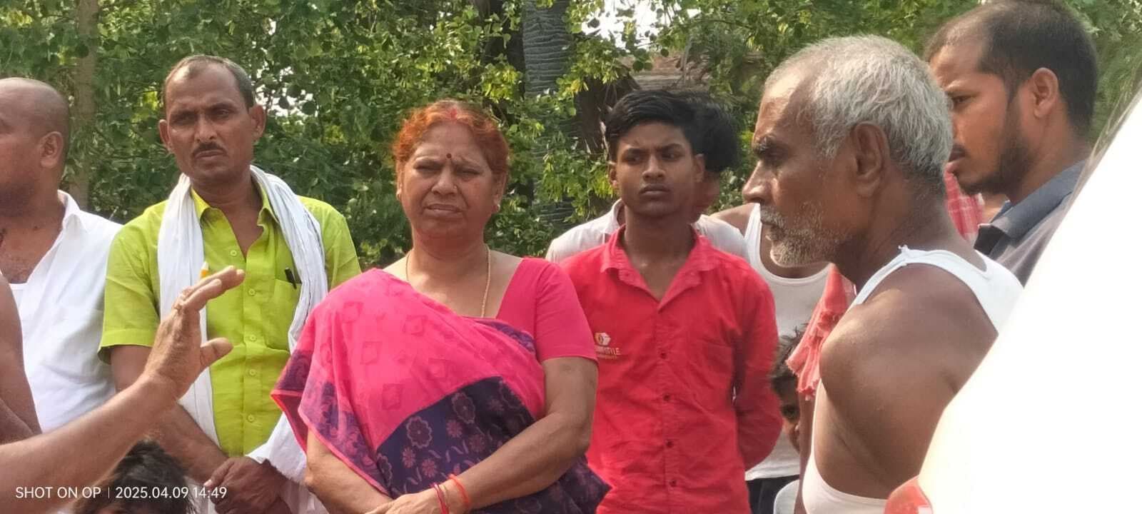 जनहित योजनाओं के चयन के लिए विधायक ने गांवों का किया दौरा