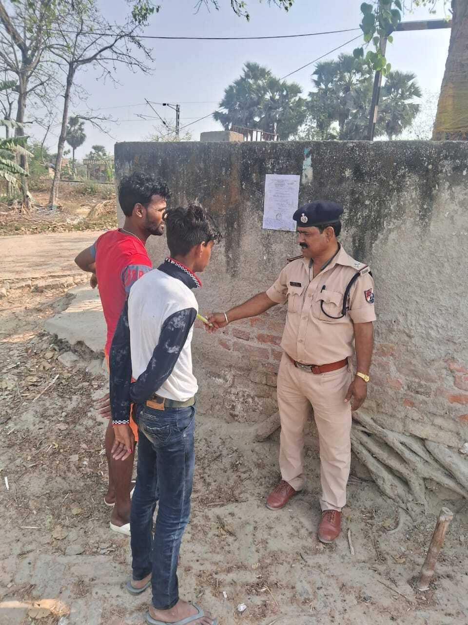 Samastipur News:मालगाड़ी से चावल चोरी मामले में अभियुक्त के फरारी की घोषणा