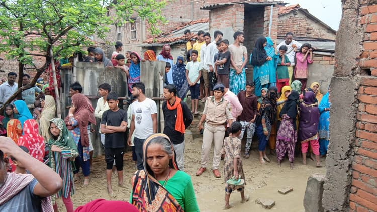 Madhubani News : अलग - अलग घटना में वज्रपात से पिता - पुत्री सहित तीन की मौत