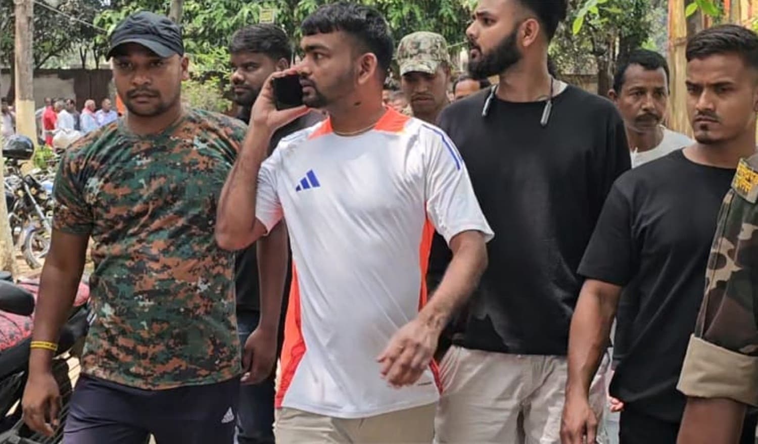 Bokaro News : डुमरी विधायक ने बोकारो विधायक के खिलाफ दर्ज करायी प्राथमिकी