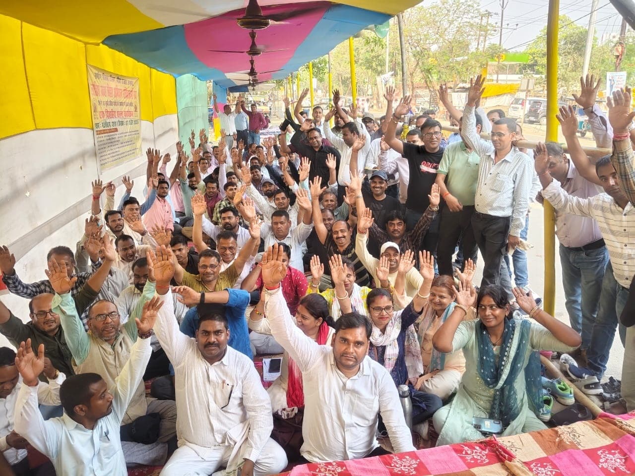 Motihari : अनिश्चतकालीन हड़ताल पर गये स्वच्छता कर्मी, कार्य ठप